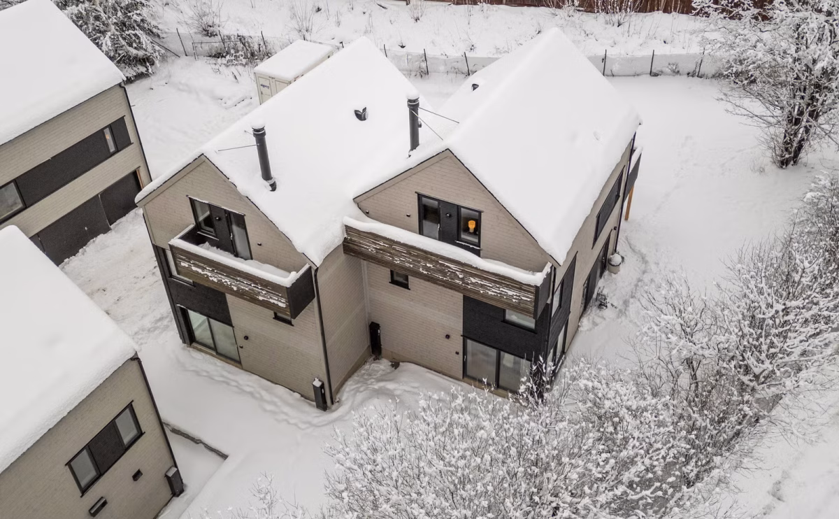 d5bb57fc-7476-41b5-ad4b-e859c5285b72